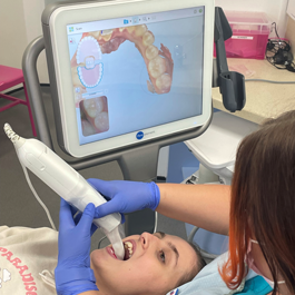 Orthodontic scanners
